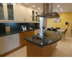 Chalet en Venta en Roses, Girona