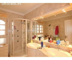 Chalet en Venta en Empuriabrava, Girona