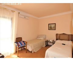 Chalet en Venta en Empuriabrava, Girona