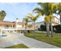 Chalet en Venta en Empuriabrava, Girona