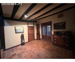 SAGÜES, CASA DE PIEDRA CON TERRENO