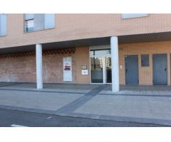 Ekiser vende  local comercial en Buztintxuri, Pamplona