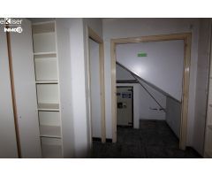 Ekiser vende o alquila local en Calle Santo Domingo de Pamplona
