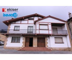 EKISER VENDE CASA EN  CENTRO DEL PUEBLO DE ZIORDIA