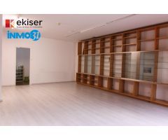 SE ALQUILA LOCAL COMERCIAL EN MENDEBALDEA