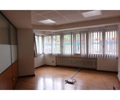 Ekiser vende piso en el centro de Pamplona en el Primer Ensanche