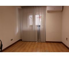 Ekiser vende piso en el centro de Pamplona en el Primer Ensanche
