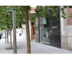 EKISER ALQUILA DE LOCAL EN ZONA MUY COMERCIAL DEL I ENSANCHE DE PAMPLONA