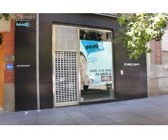 EKISER ALQUILA DE LOCAL EN ZONA MUY COMERCIAL DEL I ENSANCHE DE PAMPLONA