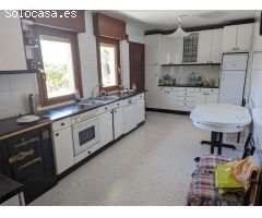 Casa en Azcona