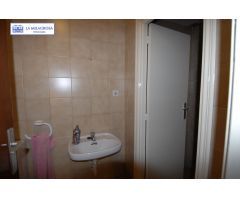 VENTA LOCAL COMERCIAL AL LADO DE LA PLAZA MANUEL TURRILLAS