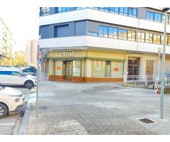 Local comercial en Alquiler en Pamplona - Iruña, Navarra