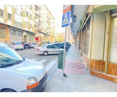 Local comercial en Alquiler en Pamplona - Iruña, Navarra