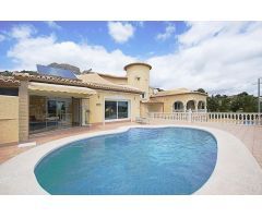 Chalet en Venta en Calpe / Calp, Alicante