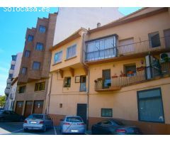 VIVIENDA EN AVENIDA SANGÜESA CON VISTAS A DOS CALLES