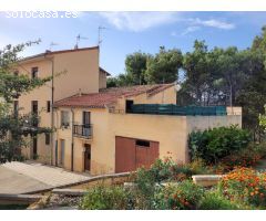 CASA CON BAJERA Y TERRAZA