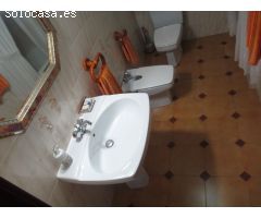 Chalet en Venta en Lugones, Lugo