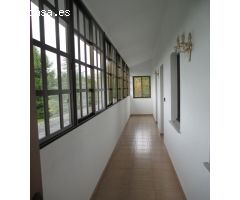 Chalet en Venta en Lugones, Lugo