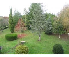 Chalet en Venta en Lugones, Lugo