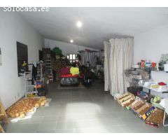 Chalet en Venta en Lugones, Lugo