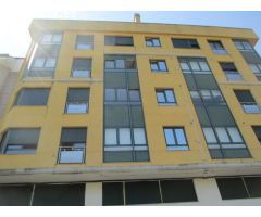 Local comercial en Venta en Lugones, Lugo