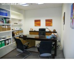 Local comercial en Venta en Lugones, Lugo