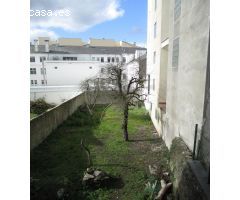 Chalet en Venta en Lugones, Lugo