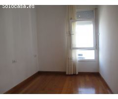 Apartamento en Venta en Lugones, Lugo