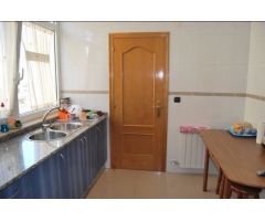Piso en Venta en Lugones, Lugo