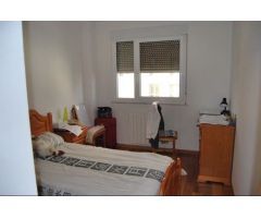 Piso en Venta en Lugones, Lugo