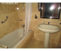 Piso en Venta en Lugones, Lugo