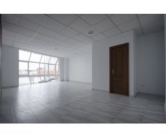 Oficina en Venta en Lugones, Lugo