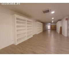 Local comercial en Alquiler en Lugones, Lugo