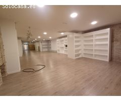 Local comercial en Alquiler en Lugones, Lugo