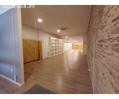 Local comercial en Alquiler en Lugones, Lugo