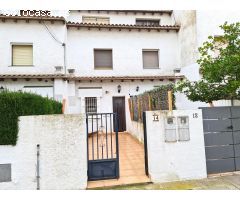 ???? Casa Adosada en Venta en Sant Salvador, El Vendrell - ¡Oportunidad a pocos metros de la playa! 