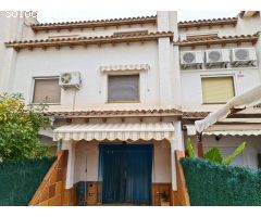 ???? Casa Adosada en Venta en Sant Salvador, El Vendrell - ¡Oportunidad a pocos metros de la playa! 