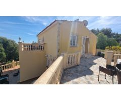 Chalet en Venta en la Nucia, Alicante