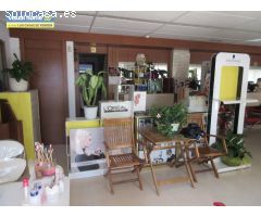 Local comercial en Avenida Mediterráneo zona Rincón de Loix