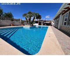 Chalet en Venta en Benidorm, Alicante