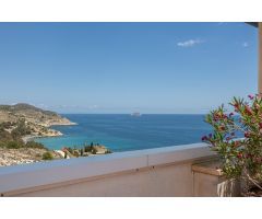 ¡ESPECTACULAR ÁTICO´DÚPLEX, FRENTE AL MAR, EN UN ENTORNO ÚNICO, EN PLAYA DEL TORRES!
