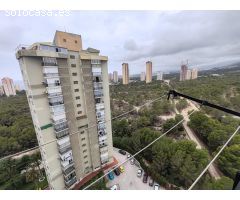 Vive en Poniente: Apartamento de 1 Habitación con Piscina y Jardín