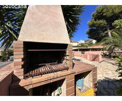 Maravilloso chalet independiente en una zona tranquila con un apartamento extra!