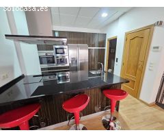 OPORTUNIDAD BONITA CASA EN PLENO CASCO ANTIGUO