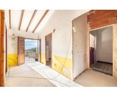 ¡FABULOSA CASA  EN LA ERMITA CON MUCHAS POSIBILIDADES, UN BARRIO MUY BONITO DE VILLAJOYOSA!