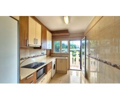 CHALET INDEPENDIENTE DE ESQUINA, EN LA NUCÍA, CON PISCINA Y VISTAS AL MAR!