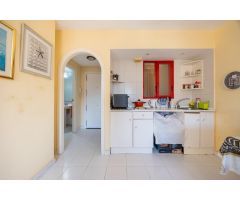 Apartamento de 1 Dormitorio con Gran Urbanización en Rincon de Loix Alto