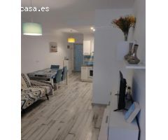 ¡Se vende acogedor estudio en Calle Mar Báltico, Torrevieja!