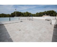 Chalets independientes de nueva construccion en Pinar de Campoverde