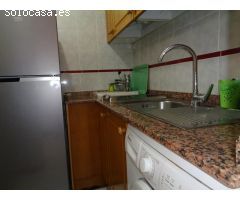 Estudio con piscina en Torrevieja cerca de la playa del Cura